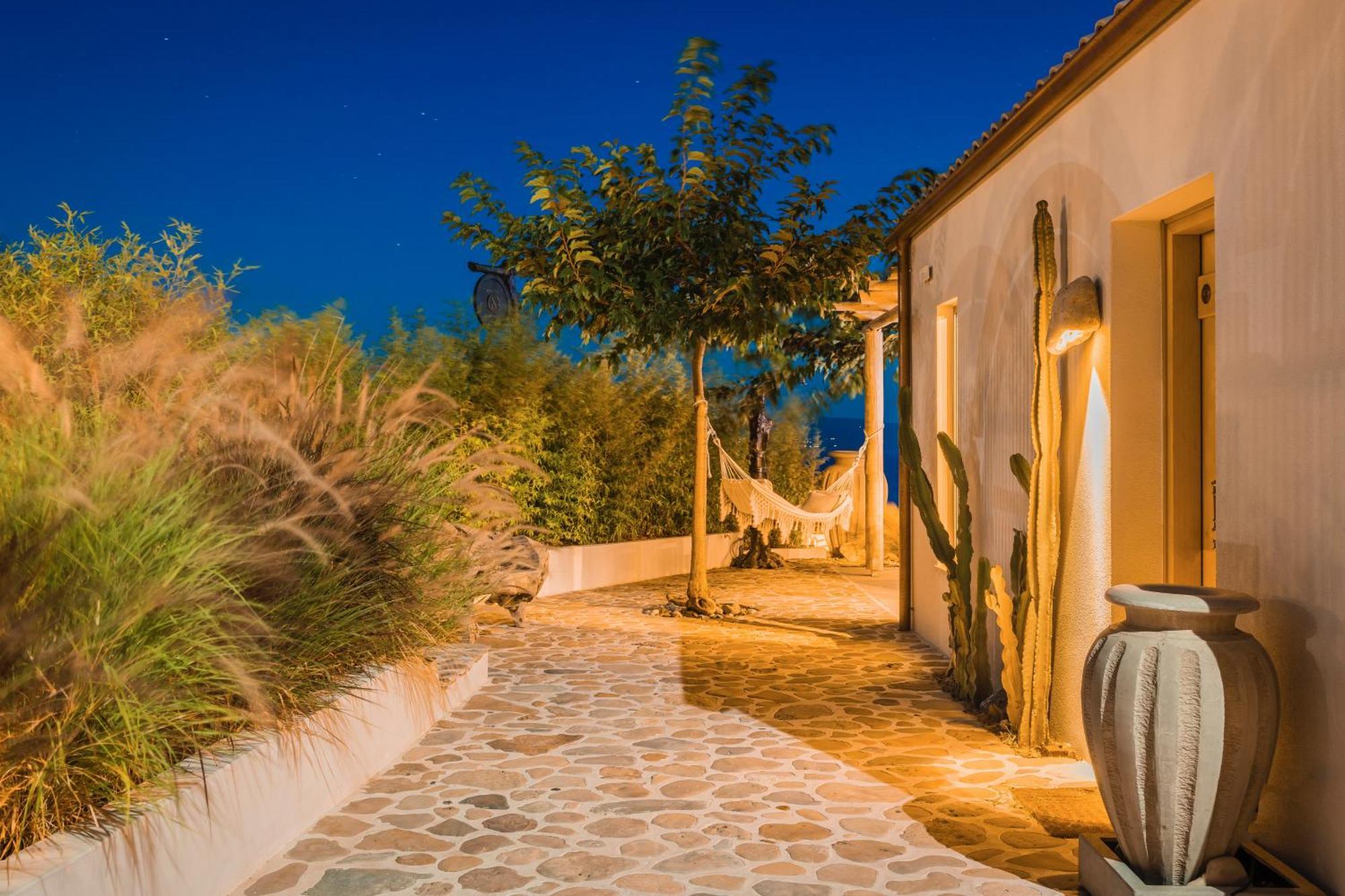 Spathes Suites Kefalonia - Luxury Suites Ratzaklion Bagian luar foto